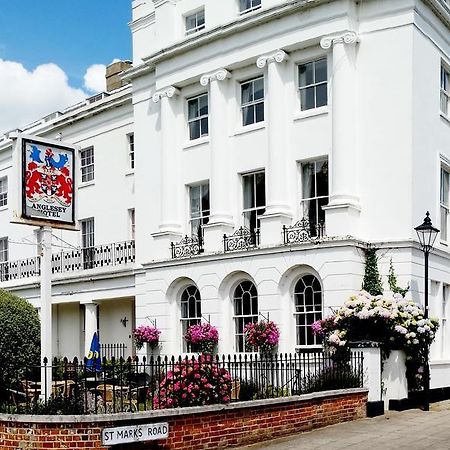 Anglesey Hotel Госпорт Экстерьер фото
