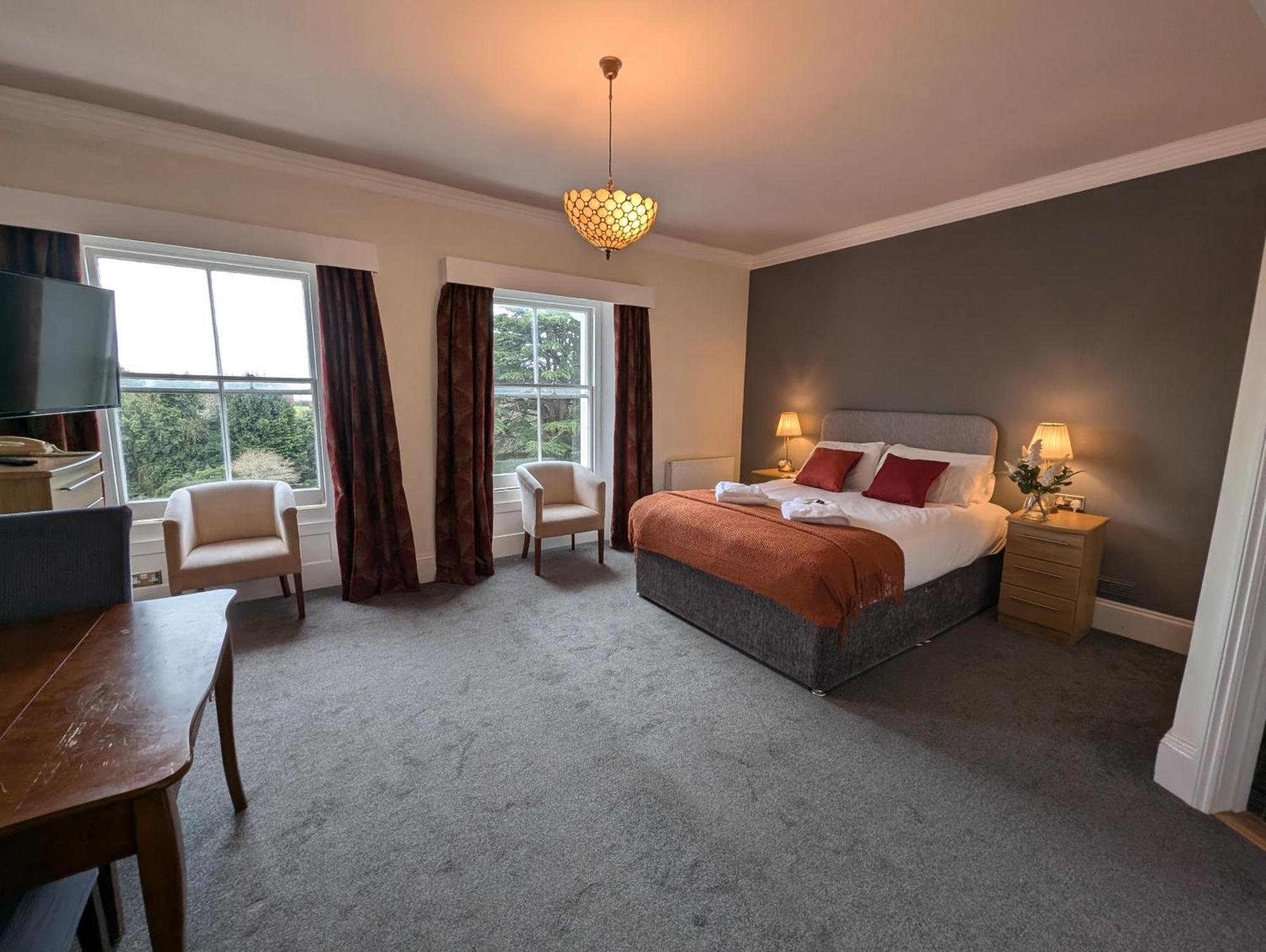 Anglesey Hotel Госпорт Экстерьер фото